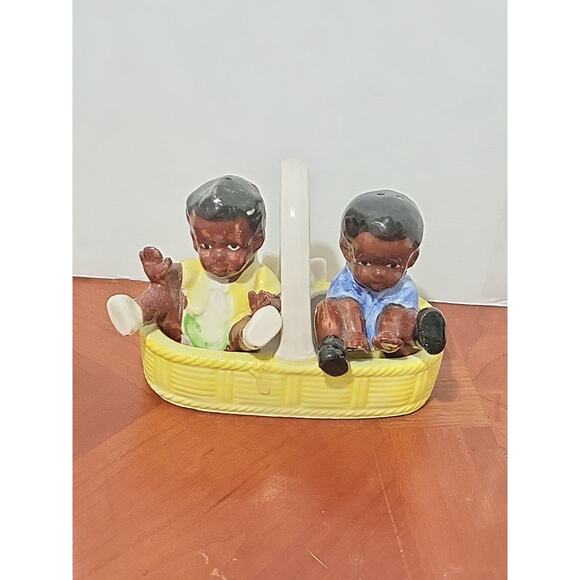 Vintage 1950's Americana Salt & Pepper Girl + Boy in Basket Betsons Japan - Picture 5 of 15